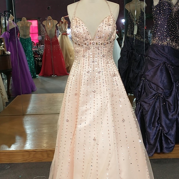 posh precious Dresses & Skirts - Prom dress